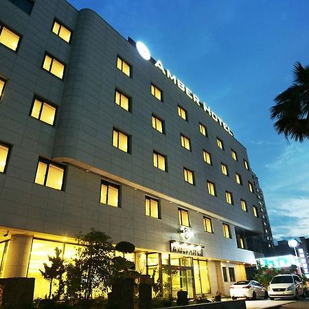 Amber Hotel Jeju Exterior foto